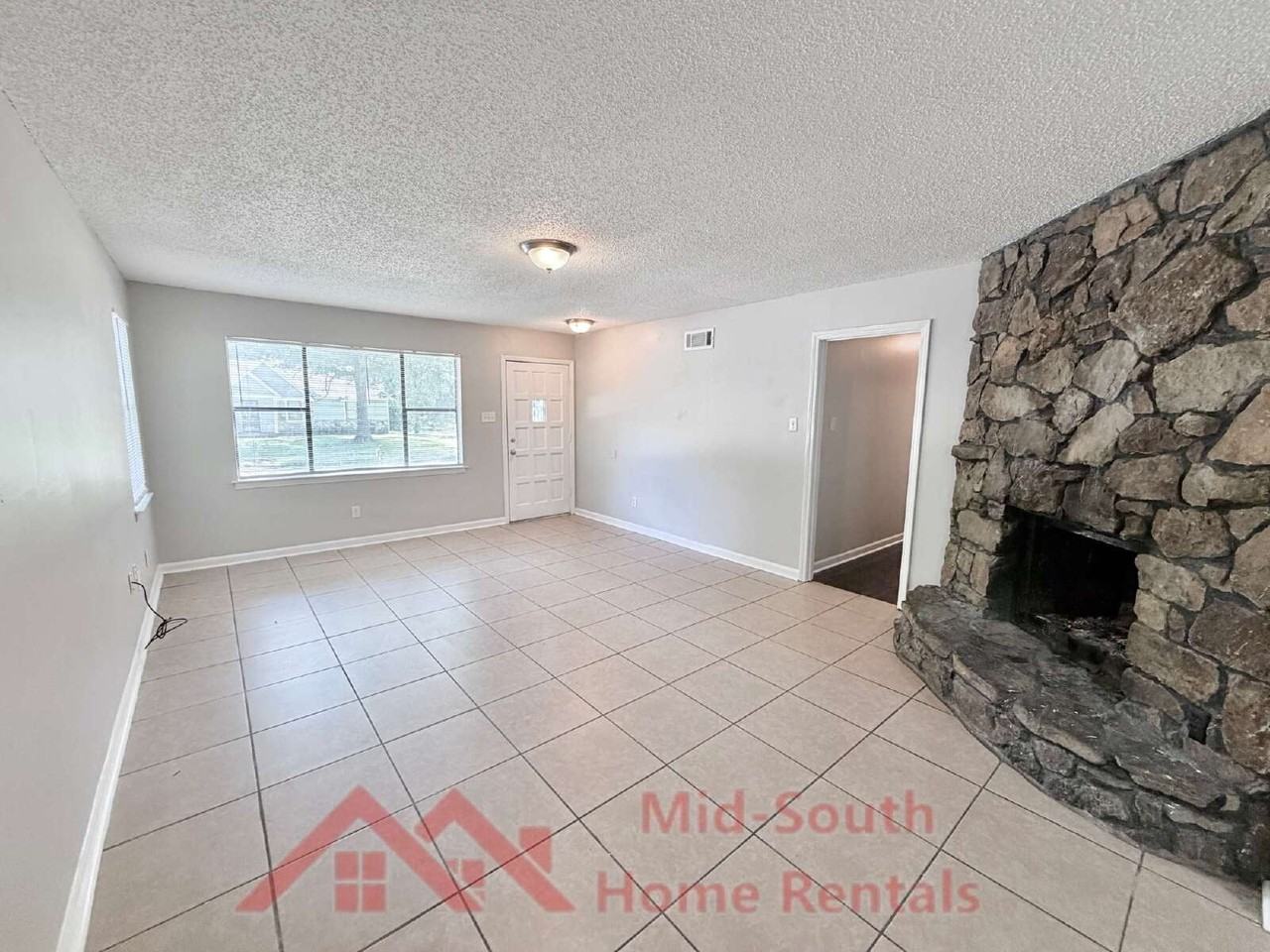 3754 Rainford Dr - Photo 5 of 23