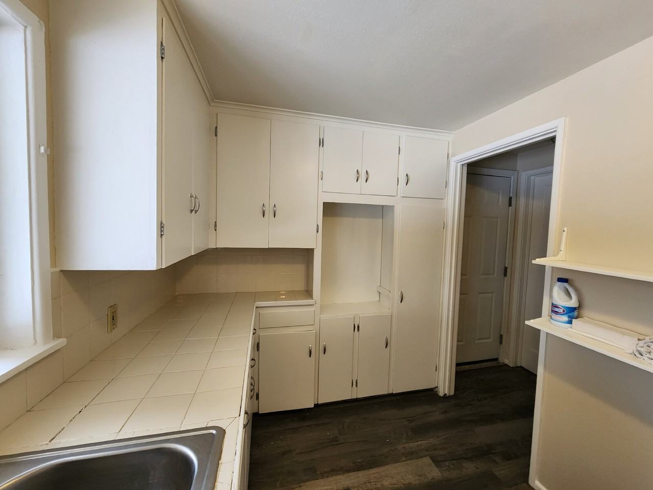 1681 Hanover St - Photo 5 of 13