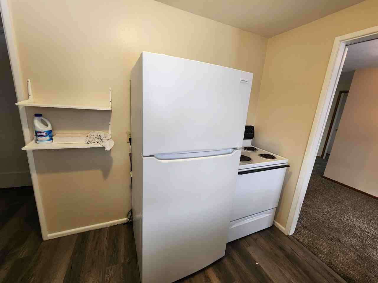 1681 Hanover St - Photo 6 of 13