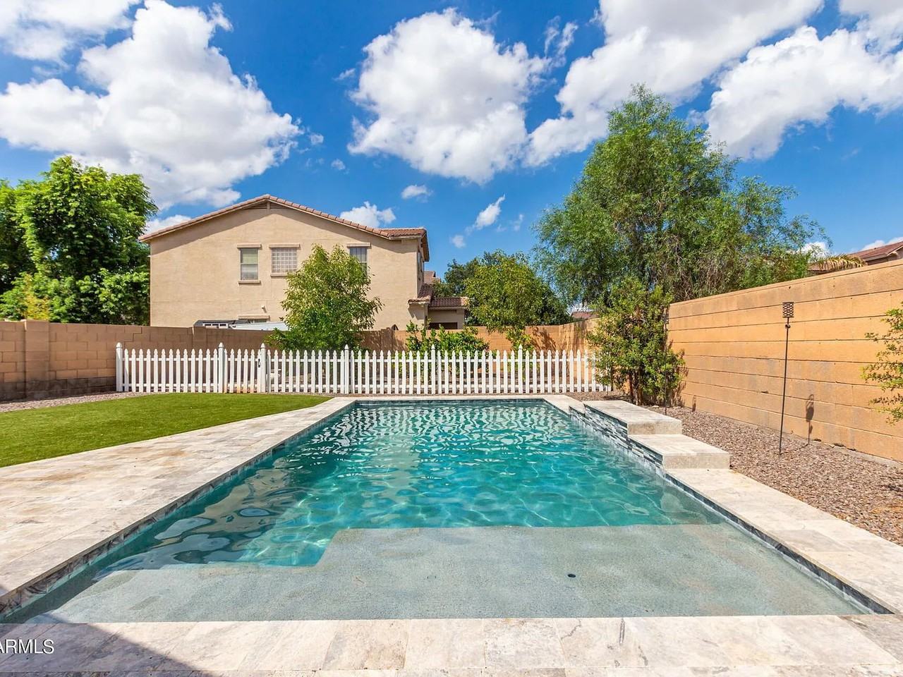 1180 E Saddleback Pl - Photo 2 of 15
