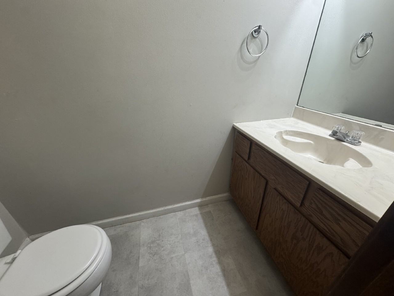 3401 Gaines Mill Rd #4 - Photo 4 of 12