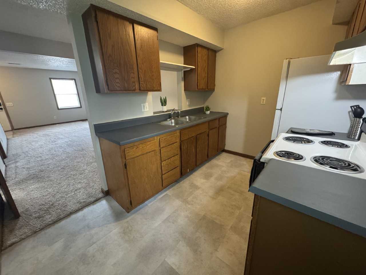 3401 Gaines Mill Rd #4 - Photo 5 of 12
