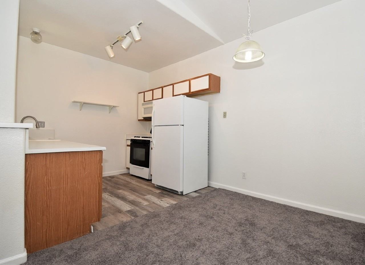 4960 Harrison Dr #233 - Photo 4 of 22