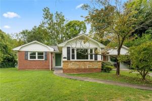 featured image of 1200 Lamont Dr