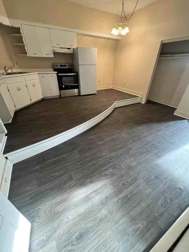 50 Main St #1 - Photo 4 of 14