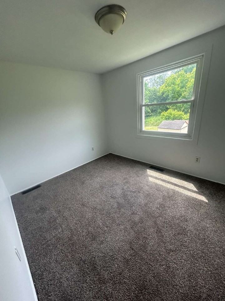 4112 Main St #1 - Photo 5 of 19