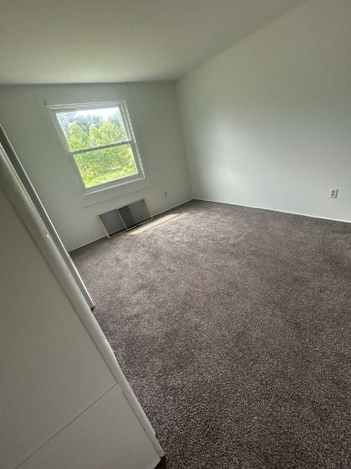 4112 Main St #1 - Photo 7 of 19