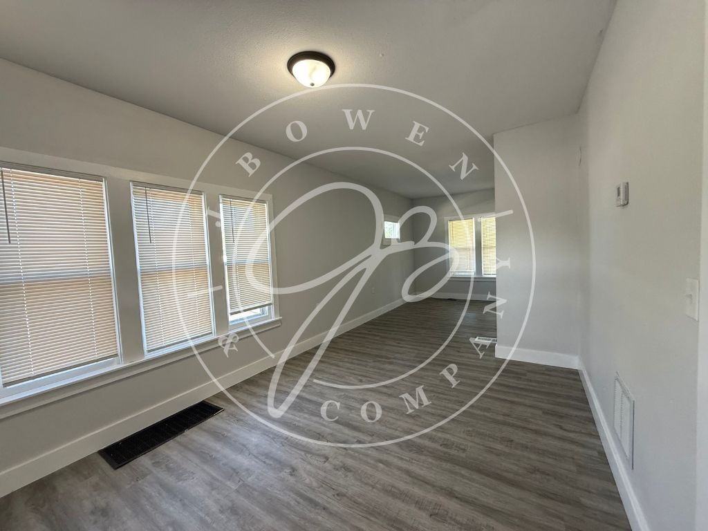 640 Nevada St - Photo 2 of 5