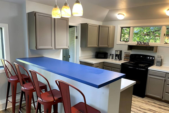 2683 Alder St - Photo 4 of 11