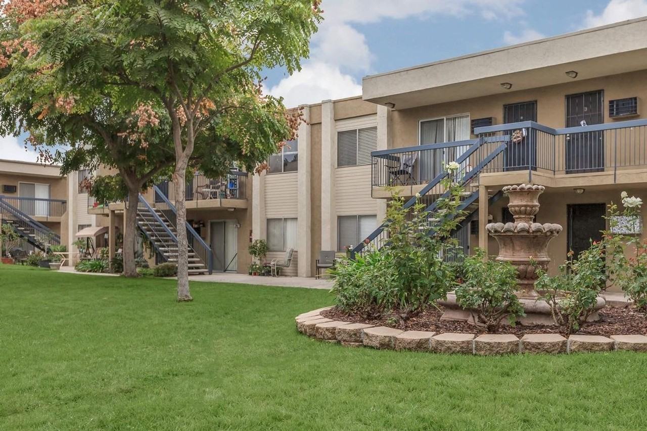 Sandalwood Apartments - Photo 3 of 15