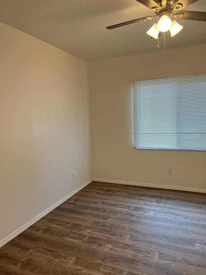 2207 River Blvd #D - Photo 7 of 18