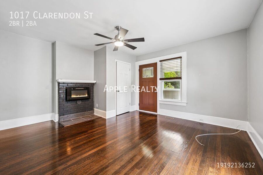 1017 Clarendon St - Photo 2 of 14