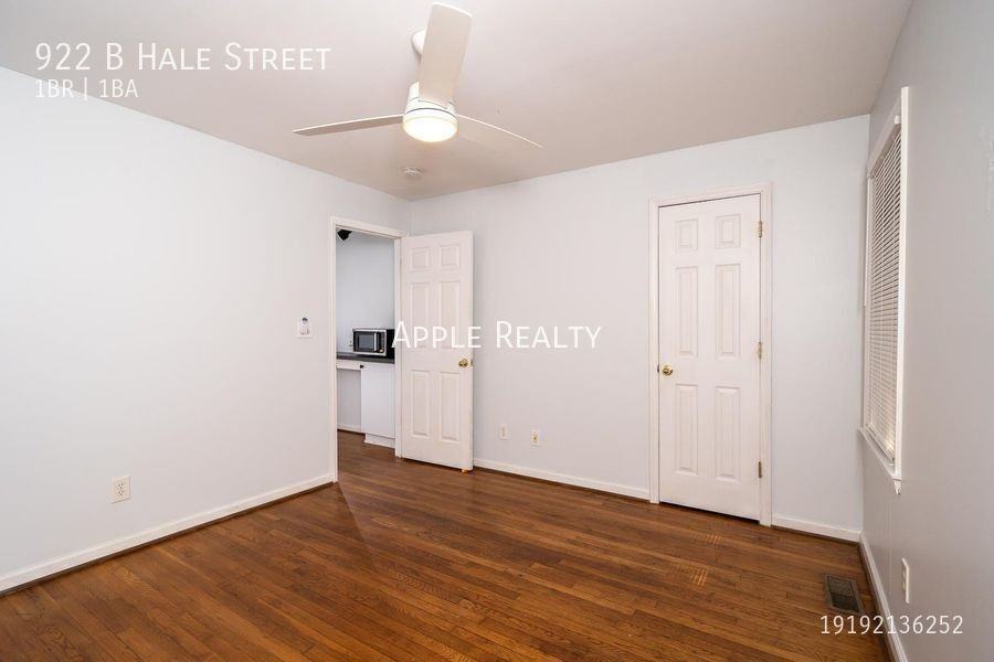 922B Hale St - Photo 6 of 11