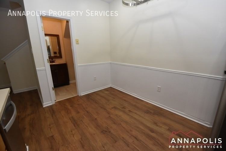8725 Spring Brook Way - Photo 7 of 38
