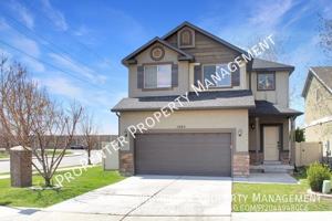 featured image of 1005 N 740 W