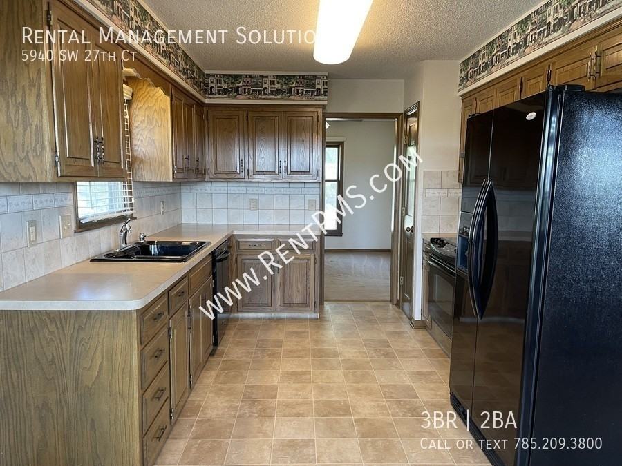 5940 Sw 27th Ct - Photo 2 of 30