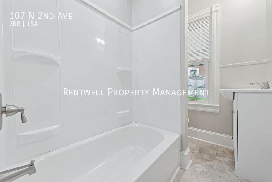 107 N 2nd Ave - Photo 4 of 14