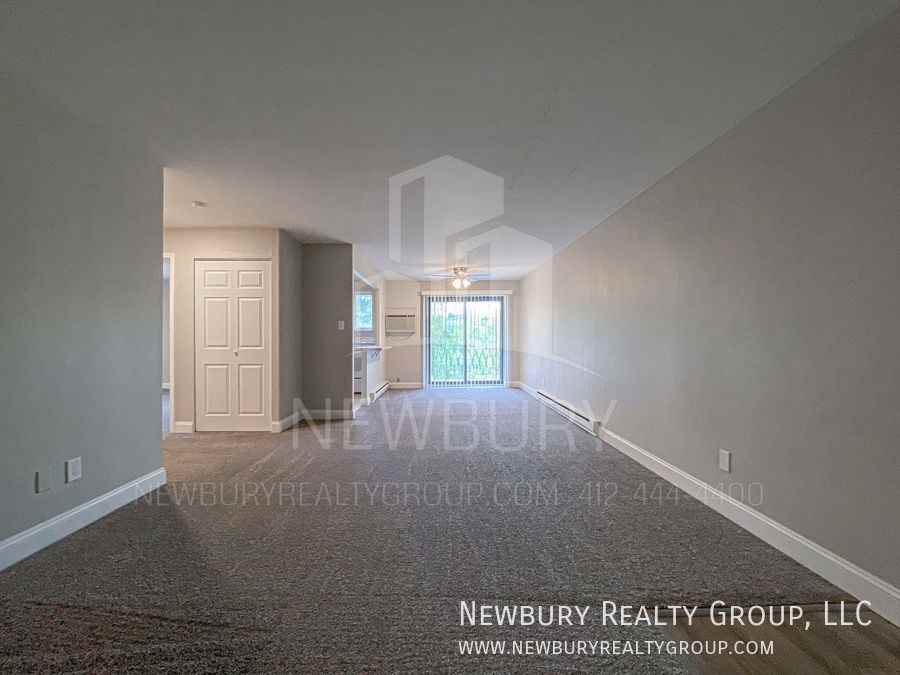 1459 Poplar St #17 - Photo 2 of 32