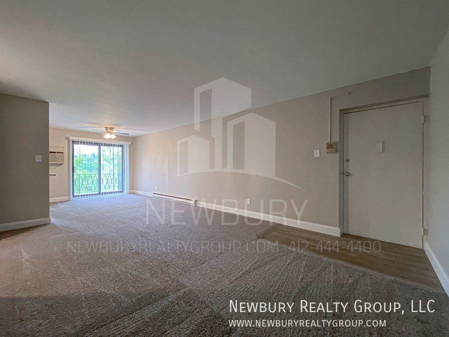 1459 Poplar St #17 - Photo 3 of 32