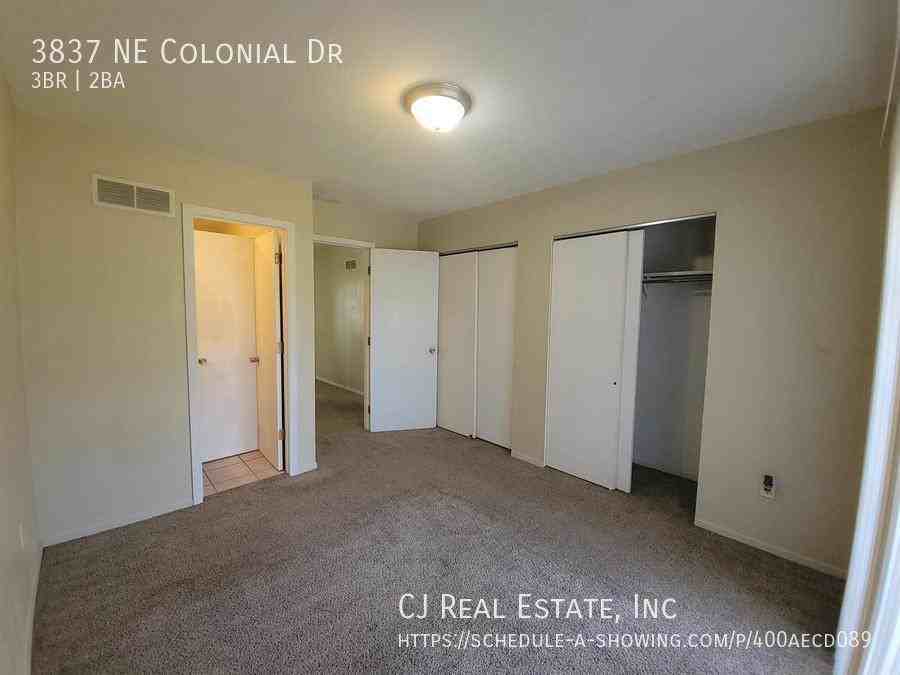 3837 Ne Colonial Dr - Photo 6 of 11