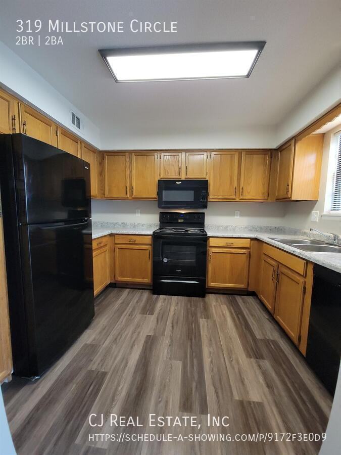 319 Nw Millstone Cir - Photo 4 of 12