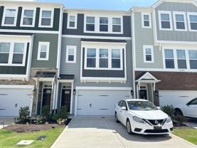 1002 Manorhaven Dr #1 - Photo 1 of 1