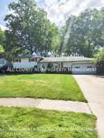 featured image of 5727 Carolyn Dr