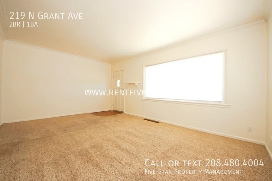 219 N Grant Ave - Photo 3 of 14