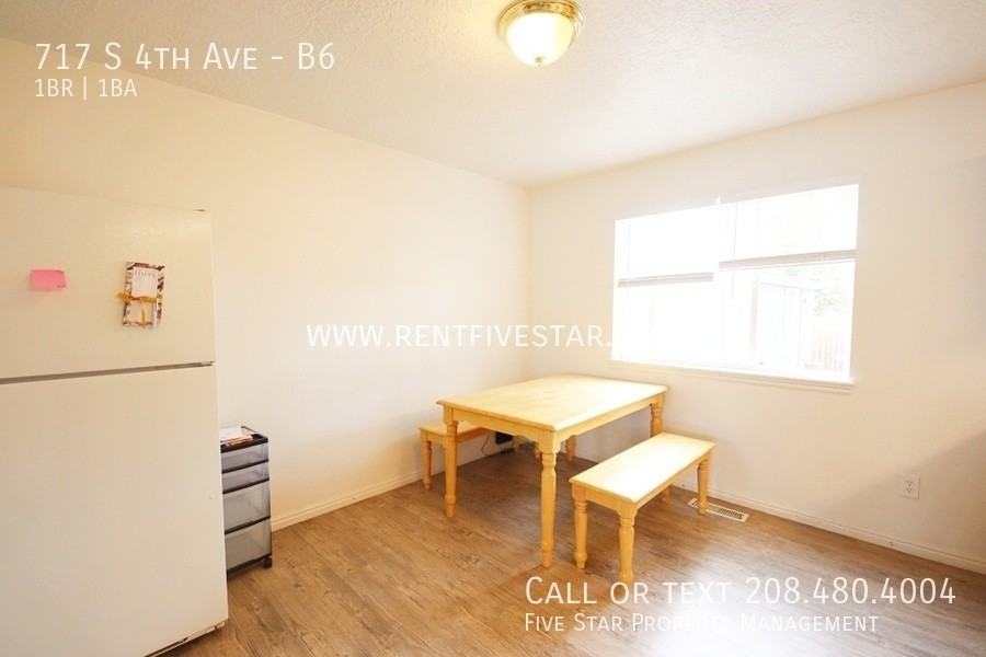 717 S 4th Ave #B6 - Photo 4 of 7