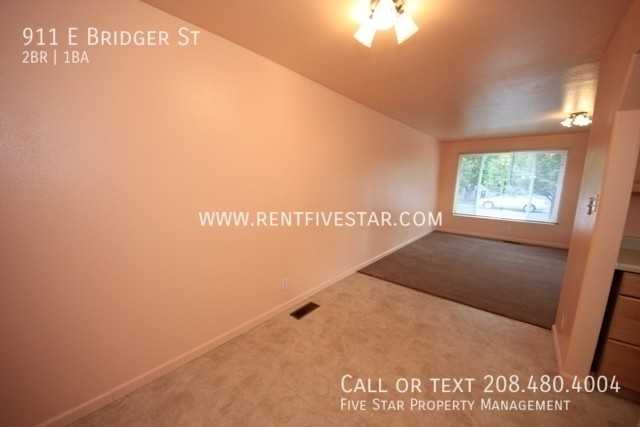 911 E Bridger St - Photo 4 of 9
