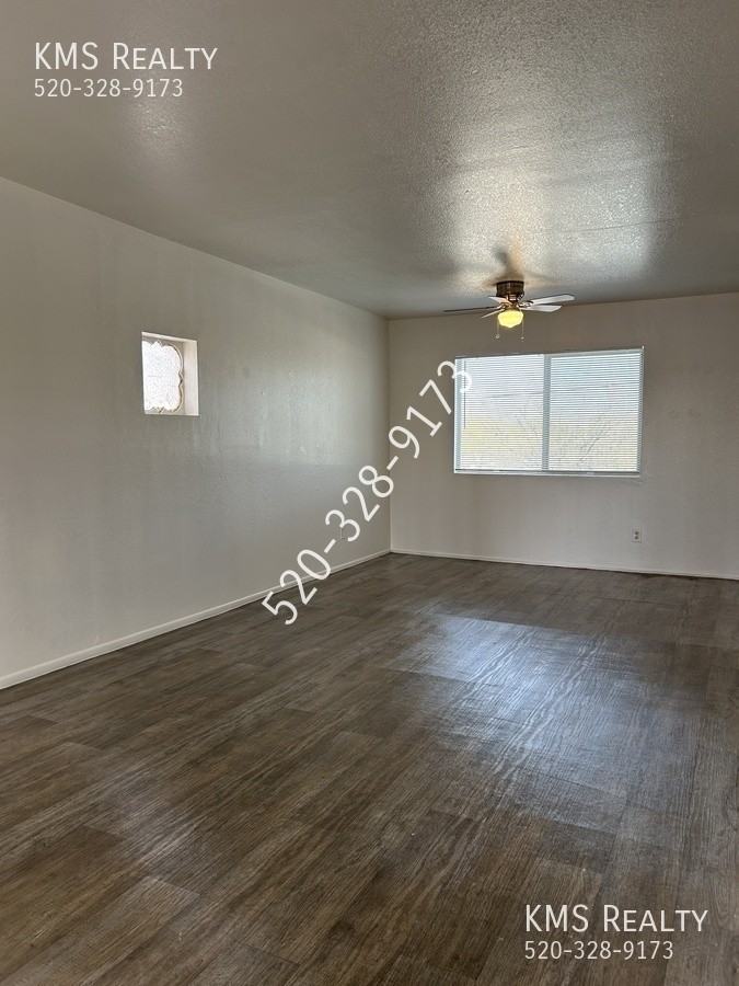 507 E Jacinto St - Photo 2 of 17