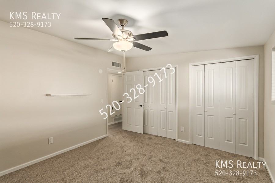 1633 S Augusta Pl - Photo 6 of 16