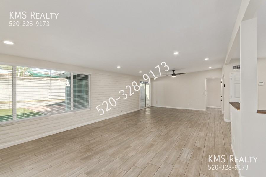 1633 S Augusta Pl - Photo 7 of 16