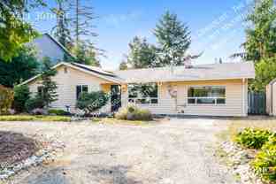 2211 30th St - Photo 1 of 1