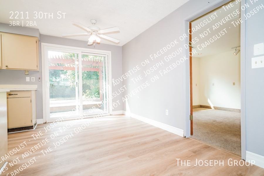 2211 30th St - Photo 5 of 32