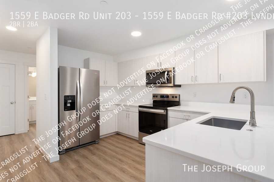 1559 E Badger Rd Unit 203 - Photo 4 of 25