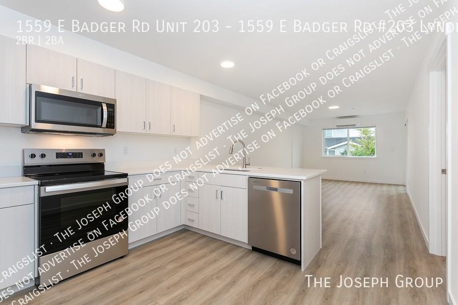1559 E Badger Rd Unit 203 - Photo 5 of 25