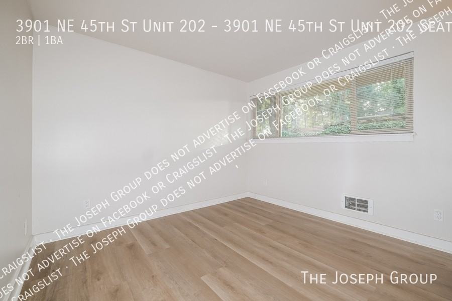 3901 Ne 45th St Apt 202 - Photo 6 of 16