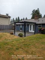 featured image of 18064 7th Ave Ne