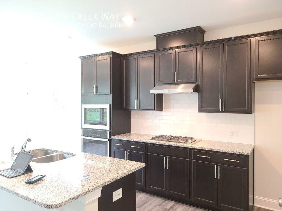 704 Wrights Creek Way - Photo 2 of 17