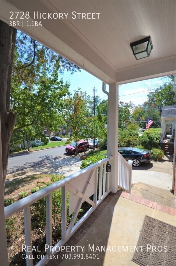 2728 Hickory St - Photo 3 of 7