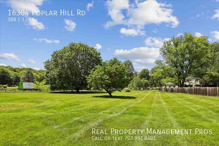16304 Poplar Hill Rd - Photo 3 of 32