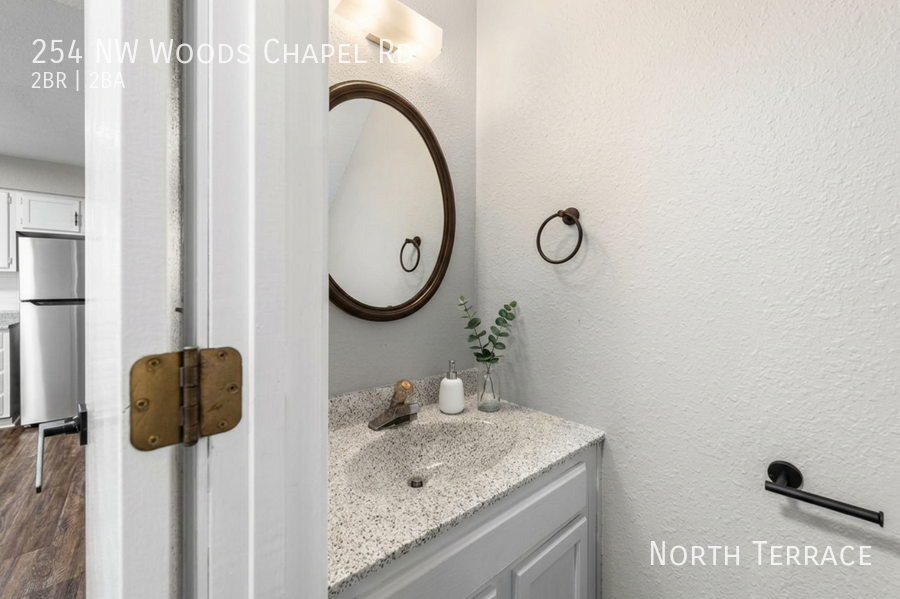 254 Nw Woods Chapel Rd #COPY - Photo 4 of 16