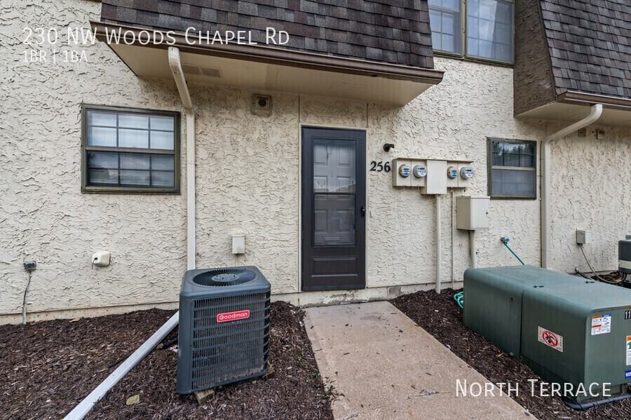 230 Nw Woods Chapel Rd - Photo 7 of 7