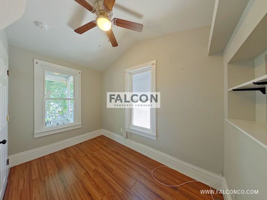 3006 W Pikes Peak Ave - Photo 3 of 12