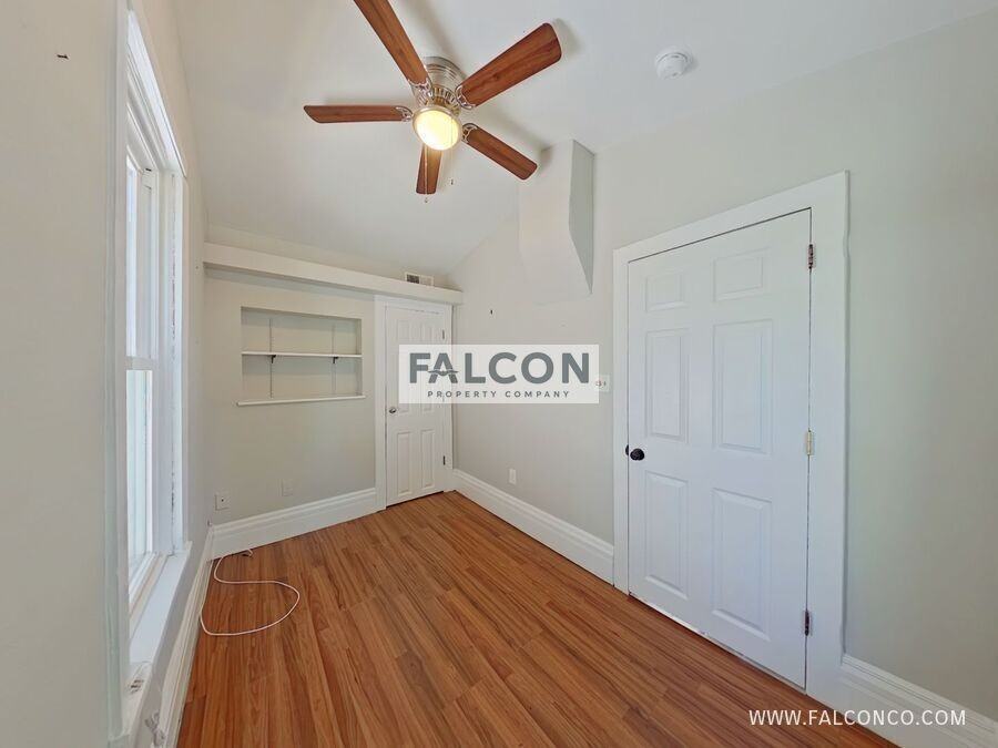 3006 W Pikes Peak Ave - Photo 4 of 12