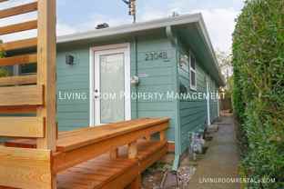 2304 Ne Emerson St #B - Photo 1 of 1