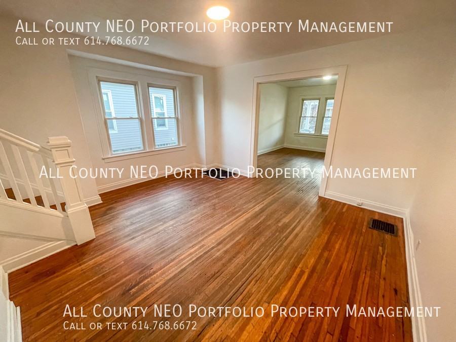 68 S Hague Ave - Photo 5 of 16
