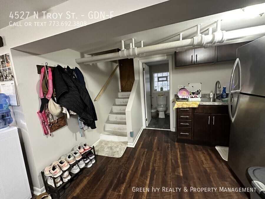 4527 N Troy St #GDNF - Photo 7 of 12