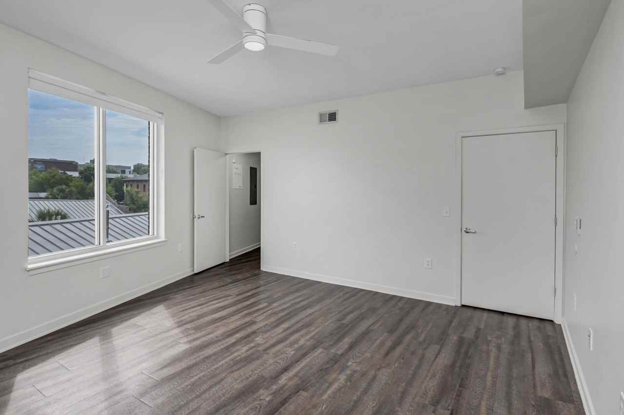 Vista Lofts - Photo 7 of 34